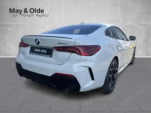 BMW 430 d xDrive Coupe M Sport ACC 360 LED Navi HiFi Bild 3