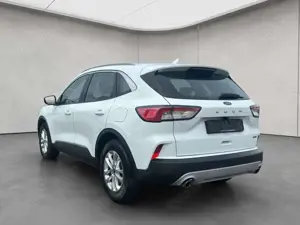 Ford Kuga 2.5 Duratec PHEV TITANIUM Bild 3