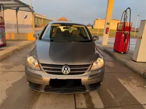 Volkswagen Golf Plus 1.4 Benzin AHKTÜV bis 10/26 Fahrbereit  8x bereif