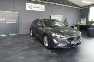 Ford Focus Turnier Titanium 1,5 Automatik*ACC*RFK*SHZ