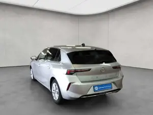 Opel Astra 1.2 Turbo Elegance Bild 3