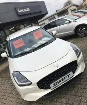 Suzuki Swift Wir feiern 40 Jahre-Jubiläum/Preis bis 31.03.26 Bild 2