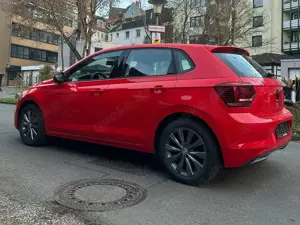 Volkswagen Polo Comfortline VW-Service CarPlay Neue Reifen Bremsen