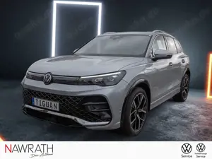 Volkswagen Tiguan 1.5 eTSI R-Line AKTIVSITZE LED PANO