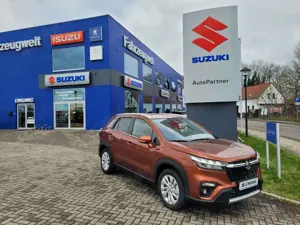 Suzuki SX4 S-Cross Comfort 1.5 AGS Hybrid inkl. Allwetterreifen