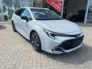 Toyota Corolla 2,0l Hybrid TS Teamplayer ACC Navi El. Heckklappe