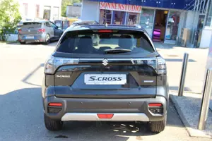 Suzuki S-Cross 1.4 Hybrid Allgrip Comfort+ AT AHK Navi Pano Bild 4