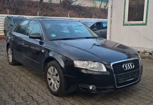 Audi A4 3.2 FSI,Nür Händler oder Export .