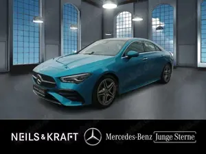 Mercedes-Benz CLA 220 4MATIC Coupé AMG+TOTW+AMBIENTE+AHK+PANO