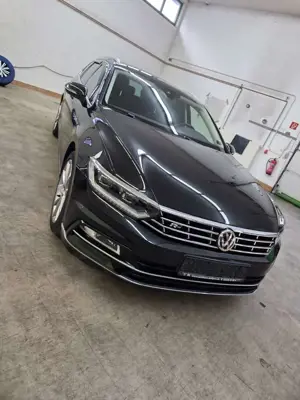 Volkswagen Passat Variant R-Line