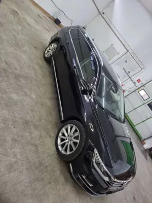 Volkswagen Passat Variant R-Line Bild 3
