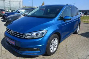 Volkswagen Touran 2.0 TDI Highline LED Navi AHK elektr. Heckklappe