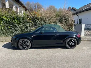 Audi TT 1.8 T Roadster (132kW) Bild 3