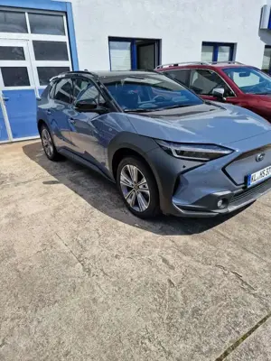 Subaru Solterra 71,4 kWh 150kW Platinum Bild 5