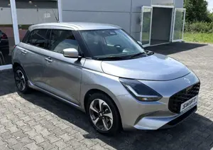 Suzuki Swift 1.2 Comfort+ CVT Hybrid NAVI KAMERA LED SITZHZ ALU