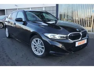 BMW 318 d Touring-Auto-HUD-schwenk.AHK-Navi-LED-Sihz-Abst.