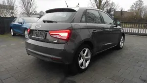 Audi A1 Sportback design 1.4 TDI Bild 5
