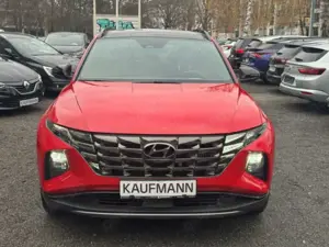 Hyundai TUCSON Blackline Mild-Hybrid 2WD Pano+Winter Paket Bild 2