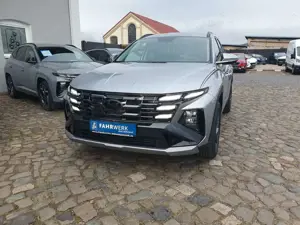 Hyundai TUCSON GO Hybrid 2WD Systemleistung 239 PS