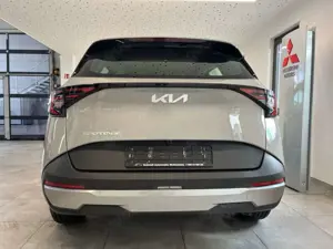 Kia Sportage 1.6 T-GDi Vision LED ACC PDC KAM NAVI SHZ Bild 3