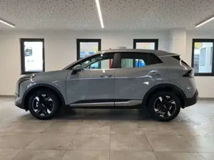 Kia Sportage 1.6 T-GDi Vision LED ACC PDC KAM NAVI SHZ Bild 2