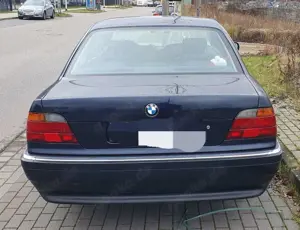 BMW 740