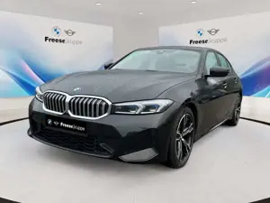 BMW 320 d xDrive Limousine HEAD-UP RFK XDRIVE LED SHZ