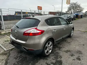 Renault Megane Megane Fließheck 2.0 140 CVT Dynamique Bild 4