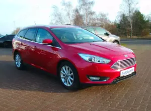 Ford Focus Turnier Titanium.Bi-Xenon.Navi.SHZ Bild 3