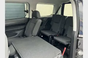 Ford Grand Tourneo Connect Titanium 1.5 Automatik Bild 4