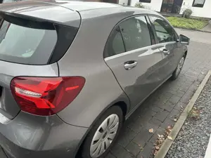 Mercedes-Benz A 200 A 200 CDI / d Bild 3