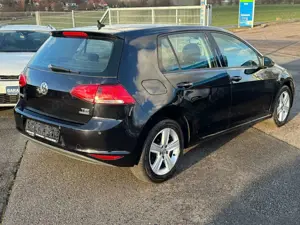Volkswagen Golf VII Lim. Comfortline TÜV/HU/NEU Bild 3