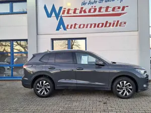 Volkswagen Tiguan 1.5 eTSI Limited Ahk,Navi,el.Heckklappe