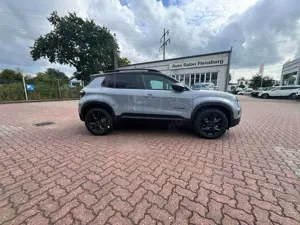 Jeep Avenger Overland 4xe Bild 4