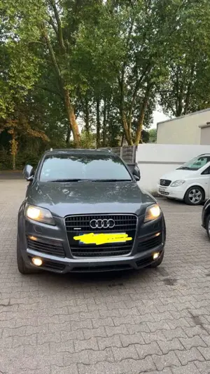 Audi Q7 3.0 TDI DPF quattro tiptronic.AudiQ7