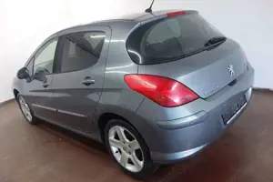 Peugeot 308 120 VTI Sport Klimaaut/17-Zoll/PDC/5-Gang Bild 3