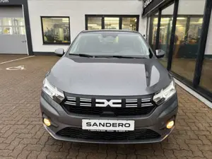 Dacia Sandero Expression TCe 90 CVT Bild 4