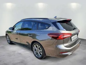 Ford Focus Turnier 1.0 EcoBoost Mild-Hybrid ST-Line X Bild 5