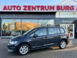 Volkswagen Touran Comfortline BMT DSG Navi AHK