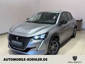 Peugeot 208 e- Allure Pack 136 Navi LED ACC 11KW-LADER