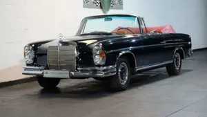 Mercedes-Benz 300 SE W112 Cabrio Automatik