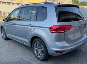 Volkswagen Touran Bild 2