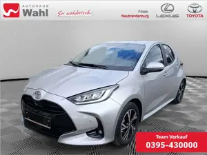 Toyota Yaris 1.5 Hybrid Teamplayer Bild 1