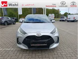 Toyota Yaris 1.5 Hybrid Teamplayer Bild 5