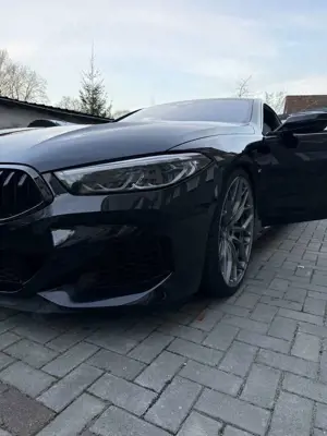 BMW M850 mit Garantie und Scheckheftgepflegt Bild 2