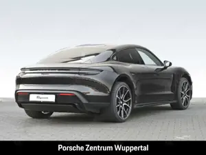 Porsche Taycan BOSE Luftfederung Rückfahrkamera LED Bild 4