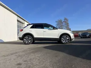 Volkswagen T-Roc 2.0 TDI DSG Life GOAL 185€ m. 20% AnzahlungAHK D Bild 4