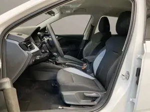 Skoda Kamiq 1.5 TSI DSG Selection AHK AAC 2PDC SHZ Kam Bild 3