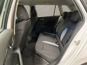 Skoda Kamiq 1.5 TSI DSG Selection AHK AAC 2PDC SHZ Kam Bild 4