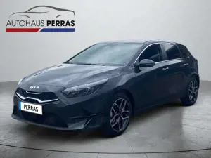 Kia Ceed / cee'd CEED 1.5T 48V DCT 140 ULTIMATE Style AppleCarplay Bild 3